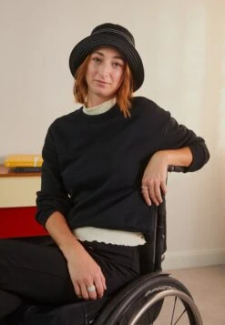 Anna Field Sweatshirt - Black