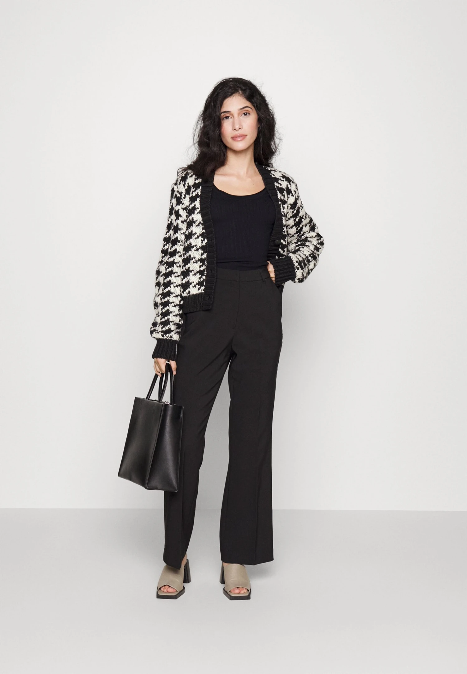 Button Detail - Jumper 4 Button Detail - Jumper - Image 2