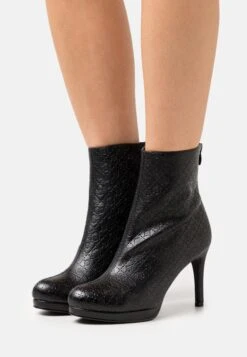 Anna Field Classic Ankle Boots - Black