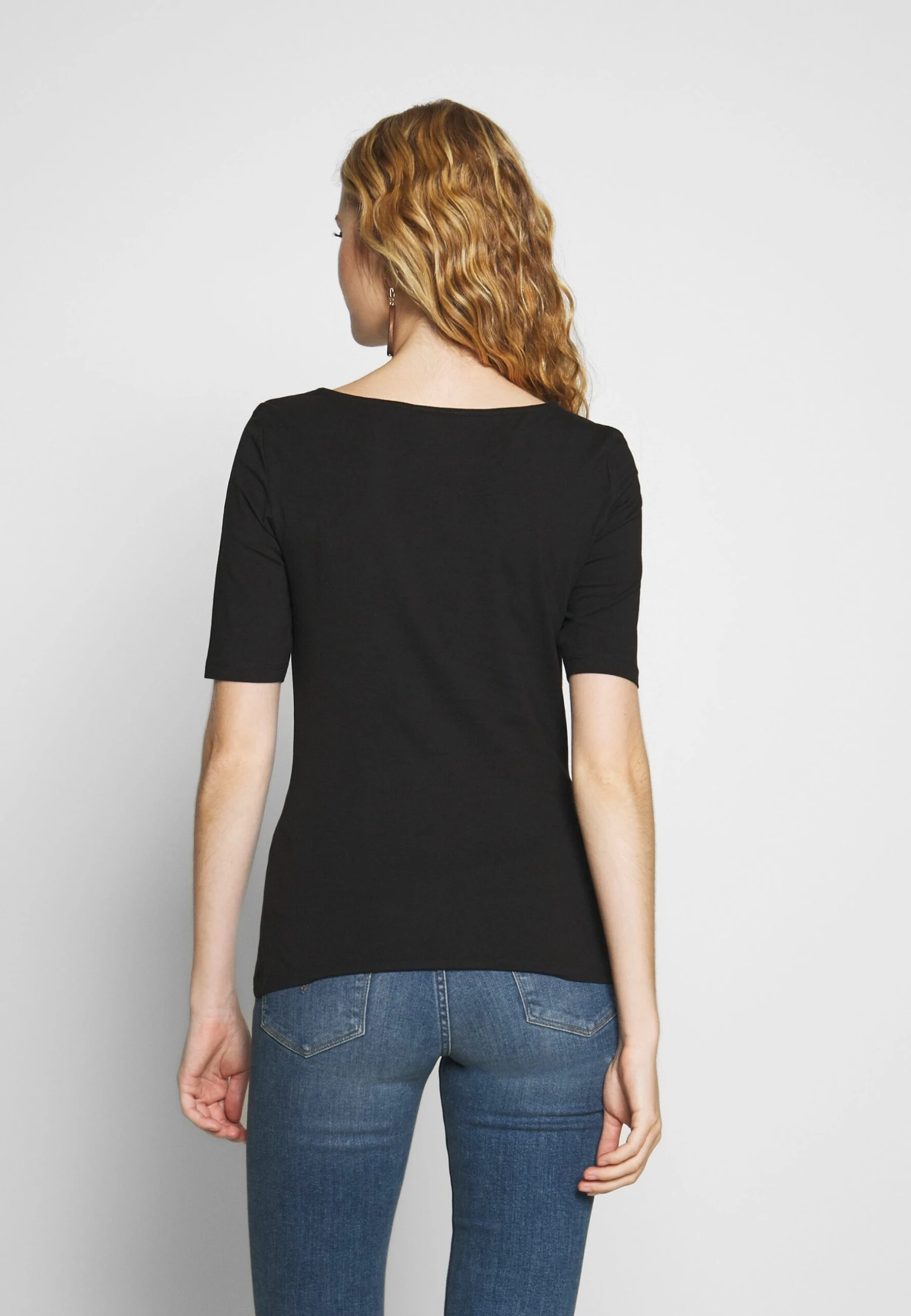 Anna Field Basic T-Shirt - Black 5 Anna Field Basic T-Shirt - Black - Image 3