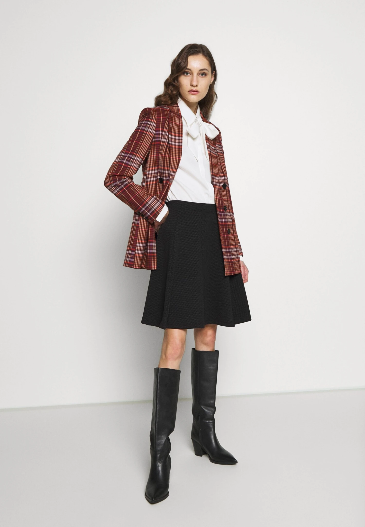 Anna Field Basic Mini A-Line Skirt - Mini Skirt - Black 4 Anna Field Basic Mini A-Line Skirt - Mini Skirt - Black - Image 2