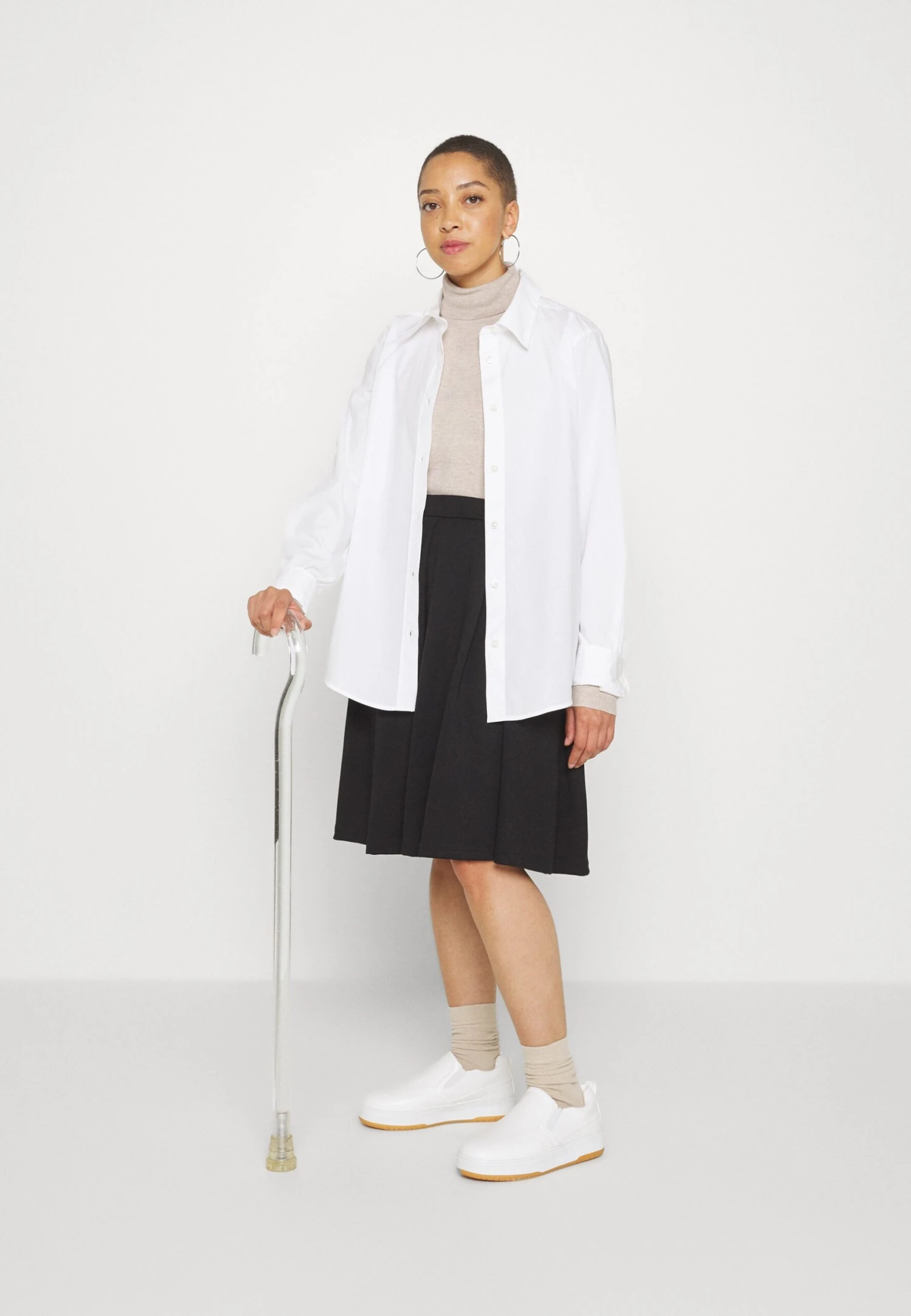 Anna Field Pleated Skirt - Black 7 Anna Field Pleated Skirt - Black - Image 5