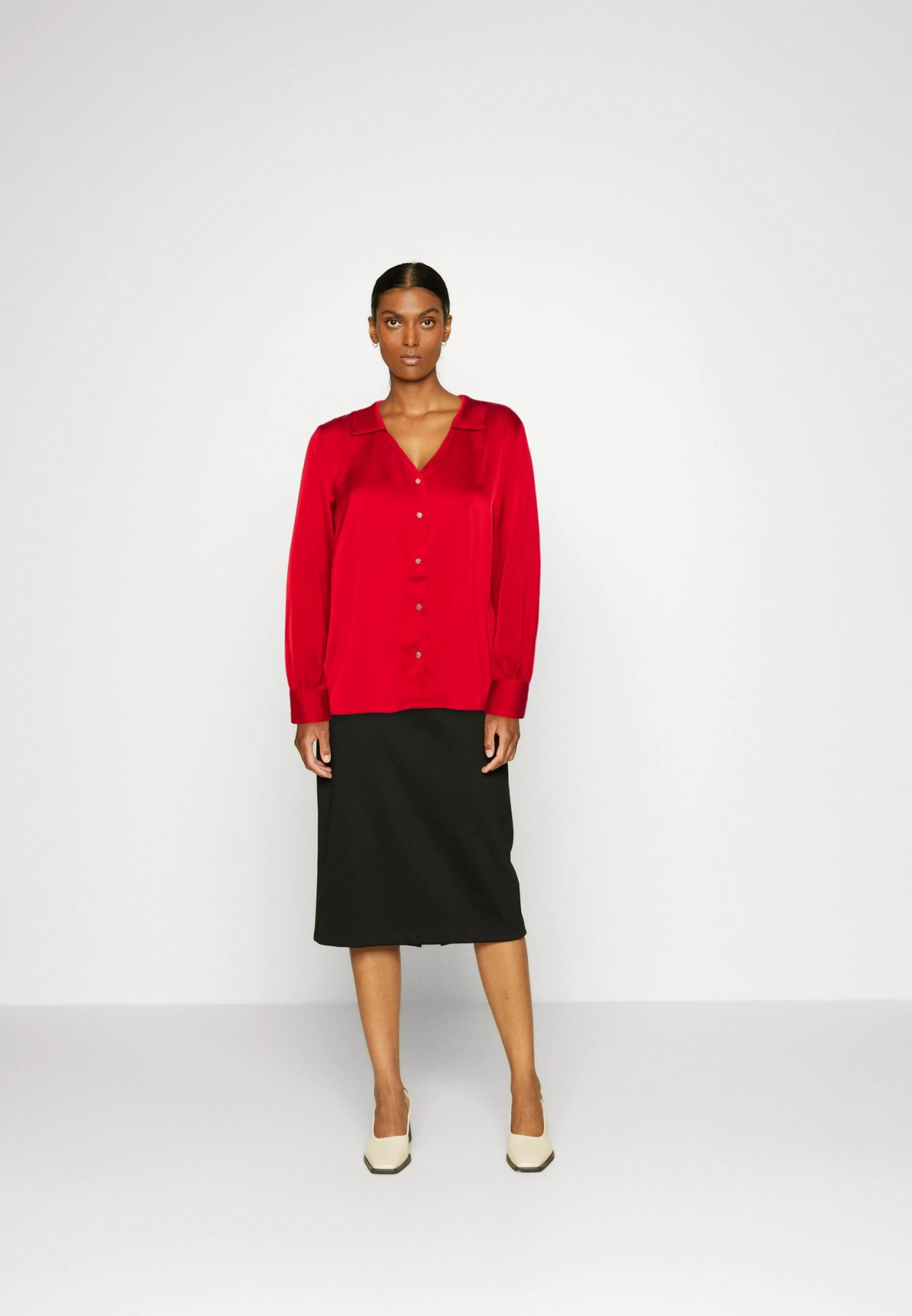 Anna Field Button-Down Blouse - Button-Down Blouse 4 Anna Field Button-Down Blouse - Button-Down Blouse - Image 2