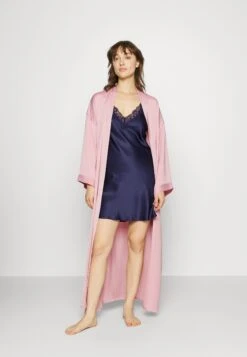 Anna Field Bridal Dressing Gown - Dressing Gown - Pink 9 Anna Field Bridal Dressing Gown - Dressing Gown - Pink -Anna Field 37b8f5ecb5814220a04058f9edb8f083