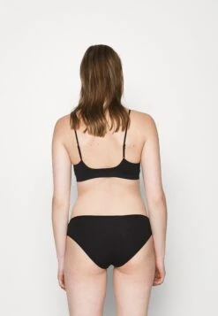 Anna Field Shannon 3 Pack - Thong 9 Anna Field Shannon 3 Pack - Thong -Anna Field 3c1fe057098f4b4eac7b088b1205d5c4