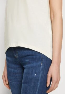 Anna Field Print T-Shirt - Offwhite 13 Anna Field Print T-Shirt - Offwhite -Anna Field 421518e17c984de3a9df935a272b74f5