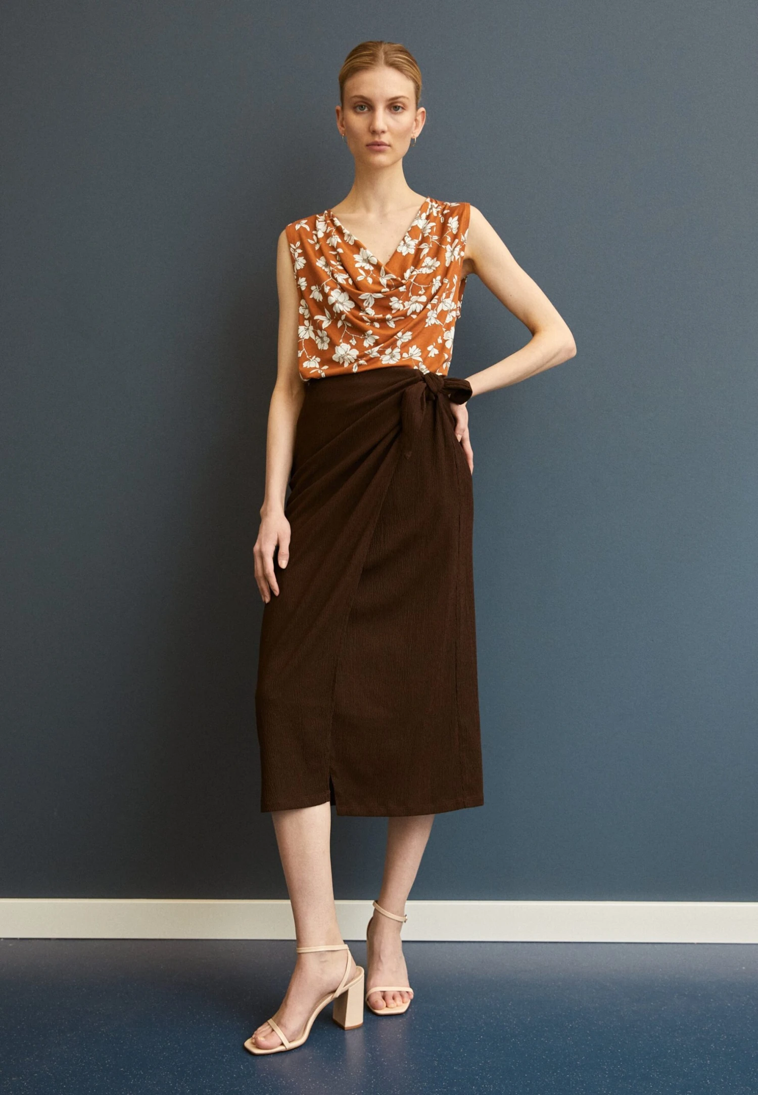 Anna Field A-Line Skirt - Brown 4 Anna Field A-Line Skirt - Brown - Image 2