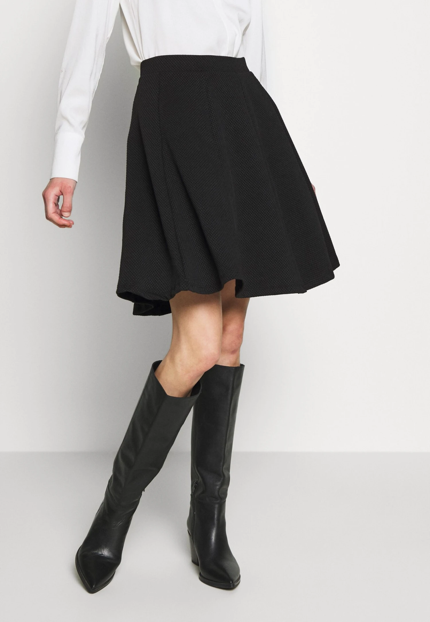 Anna Field Basic Mini A-Line Skirt - Mini Skirt - Black 3 Anna Field Basic Mini A-Line Skirt - Mini Skirt - Black