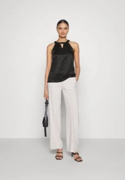 Anna Field Top - Black 10 Anna Field Top - Black -Anna Field 58deb0e8b06f4124ae5a2b733dc85785