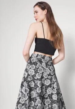 A-Line Skirt - Black/White 11 A-Line Skirt - Black/White -Anna Field 5f7b423022ef4de189ce7f34b69212c3