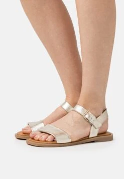 Leather - Sandals