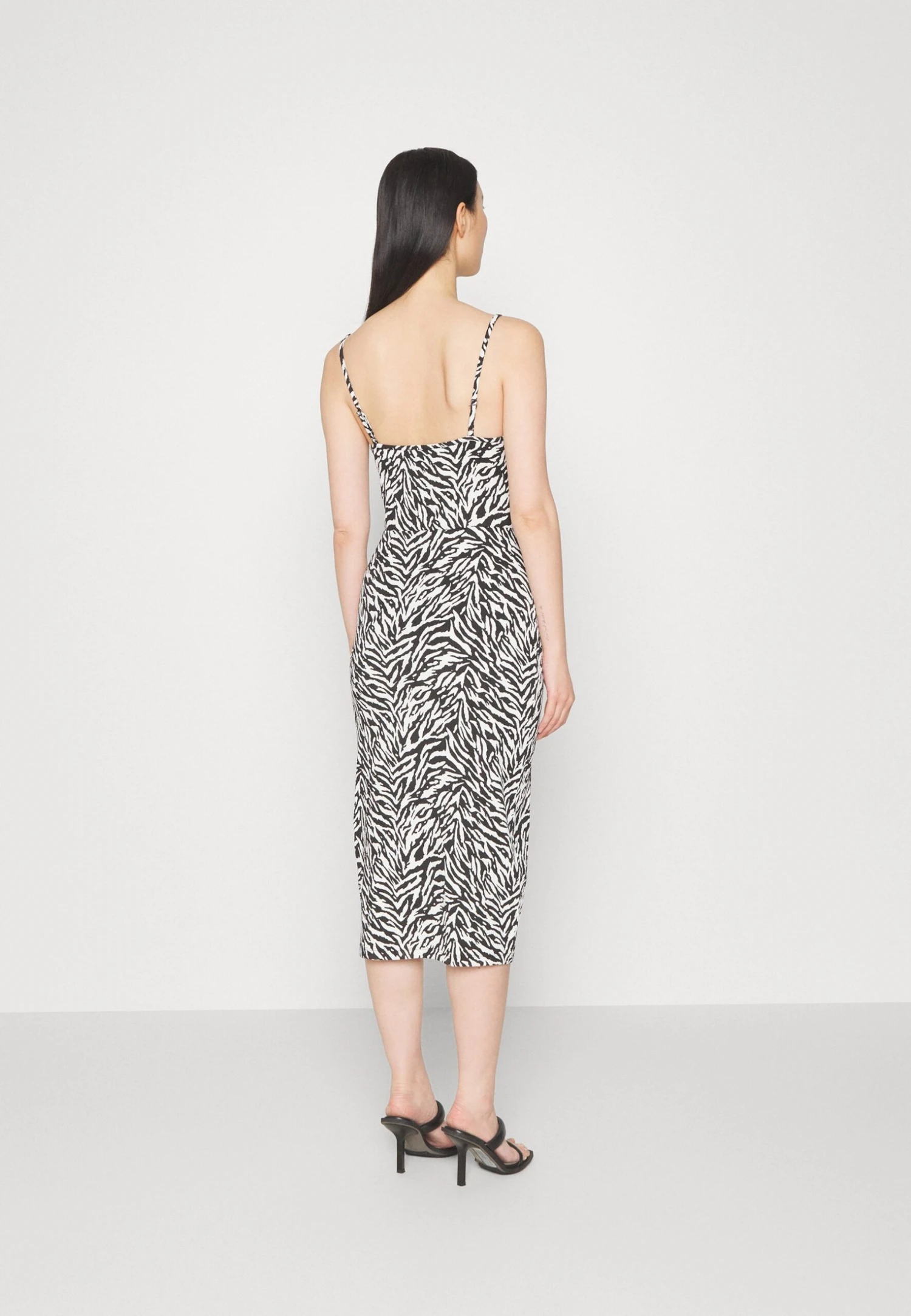 Anna Field Day Dress - Black/White 7 Anna Field Day Dress - Black/White - Image 5