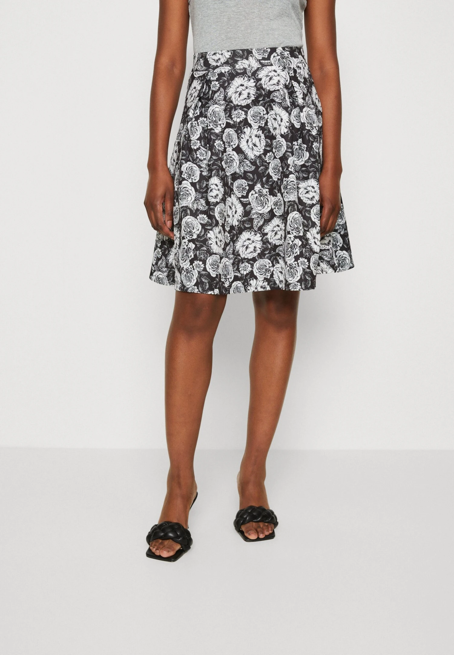 Anna Field Pleated Skirt - Black/White 3 Anna Field Pleated Skirt - Black/White