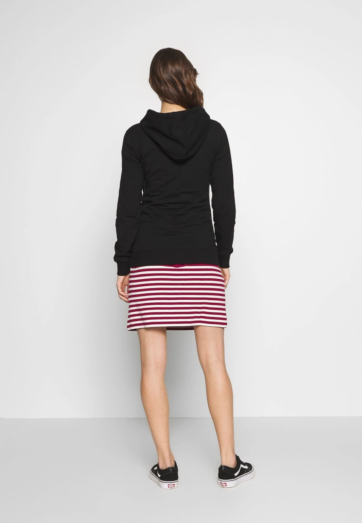 Nursing - Sweatshirt - Hoodie - Black 5 Nursing - Sweatshirt - Hoodie - Black - Image 3