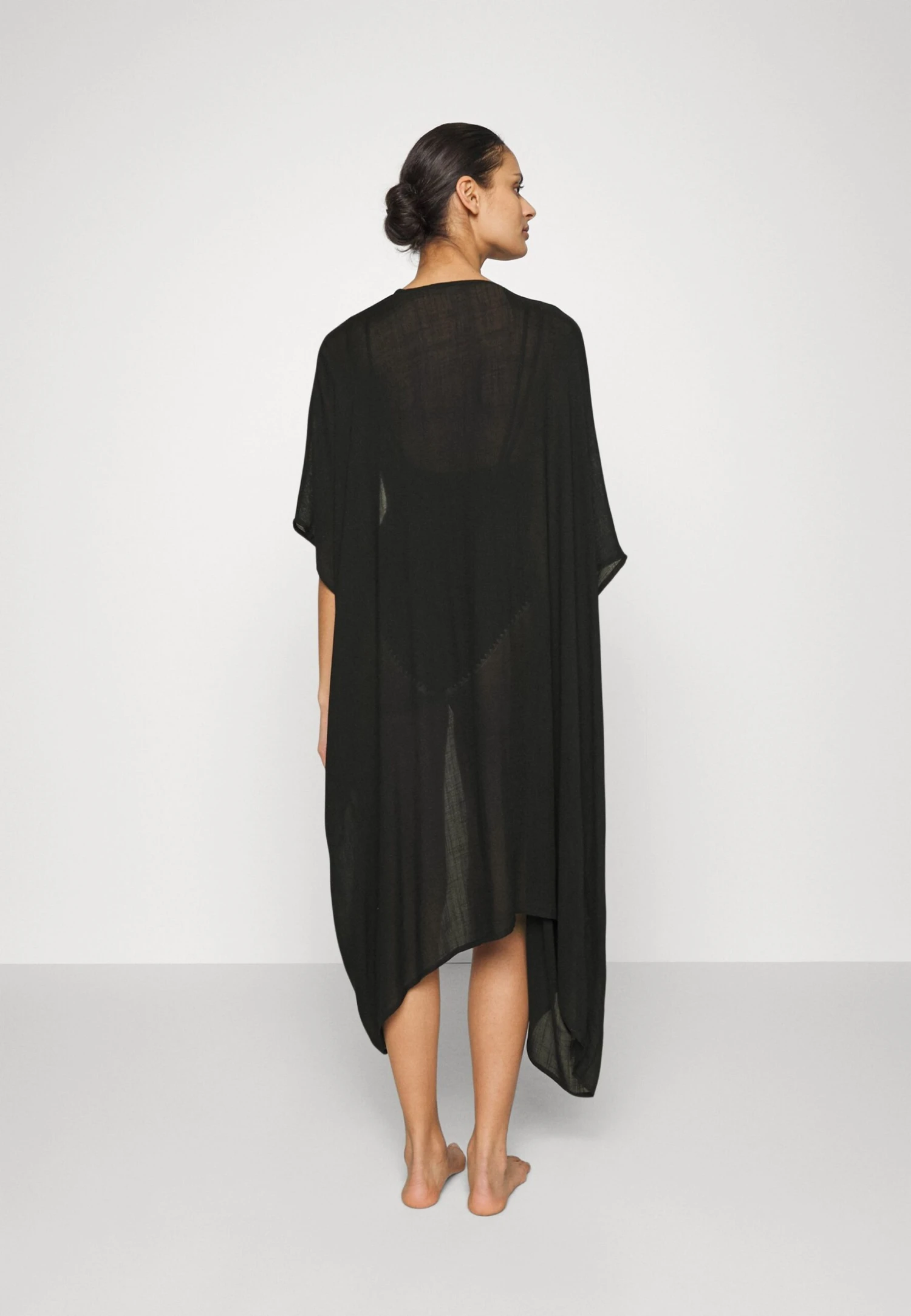 Anna Field Beach Accessory - Beach Accessory 5 Anna Field Beach Accessory - Beach Accessory - Image 3