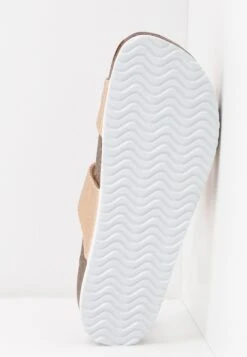 Anna Field Slippers - Rose Gold 15 Anna Field Slippers - Rose Gold -Anna Field 97a2aa3793284303a1a2c96beea9f9ee