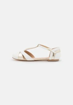 Anna Field Leather- Ankle Strap Ballet Pumps - White 9 Anna Field Leather- Ankle Strap Ballet Pumps - White -Anna Field ab2f0bed8416415693ae33811425d77e