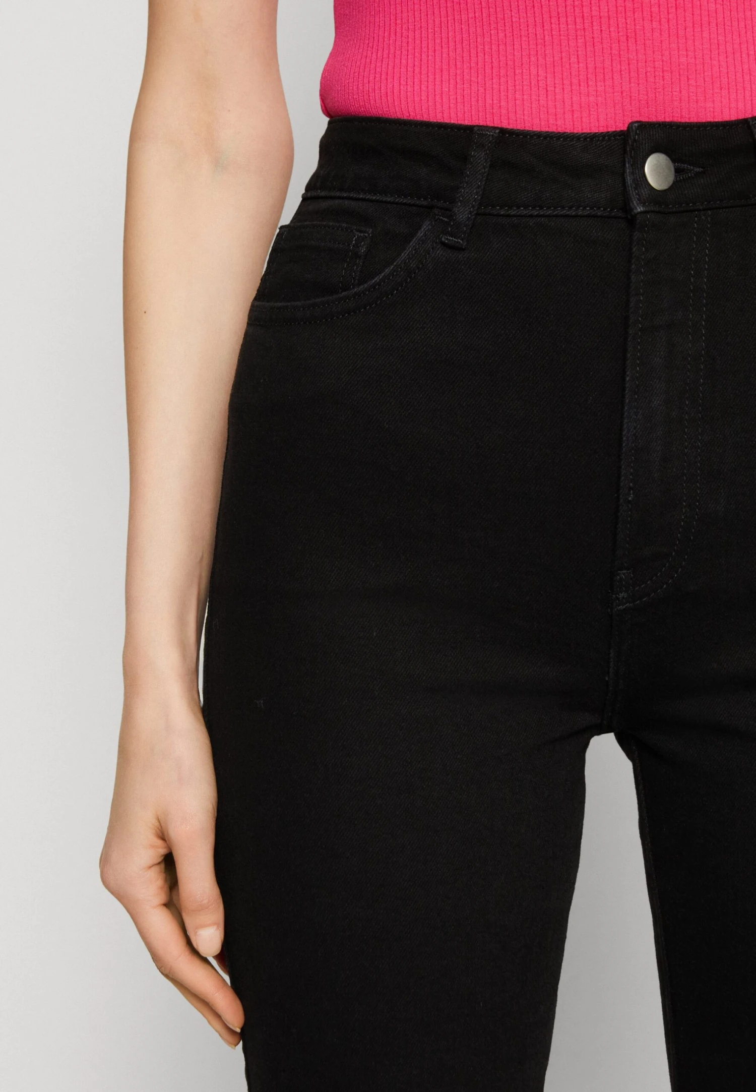 Anna Field Straight Leg Jeans - Black Denim 8 Anna Field Straight Leg Jeans - Black Denim - Image 6
