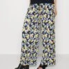 Trousers - Multicoloured 2 Trousers - Multicoloured -Anna Field b324f8be29554b6293fc3359d1724c2f