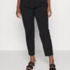 Trousers - Black -Anna Field ba1dfe0caf7c43b8b65411b0cc68358a