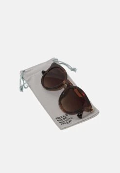 Anna Field Sunglasses - Brown 10 Anna Field Sunglasses - Brown -Anna Field be6f62962afc489daf1a79d7e5fd9b4f