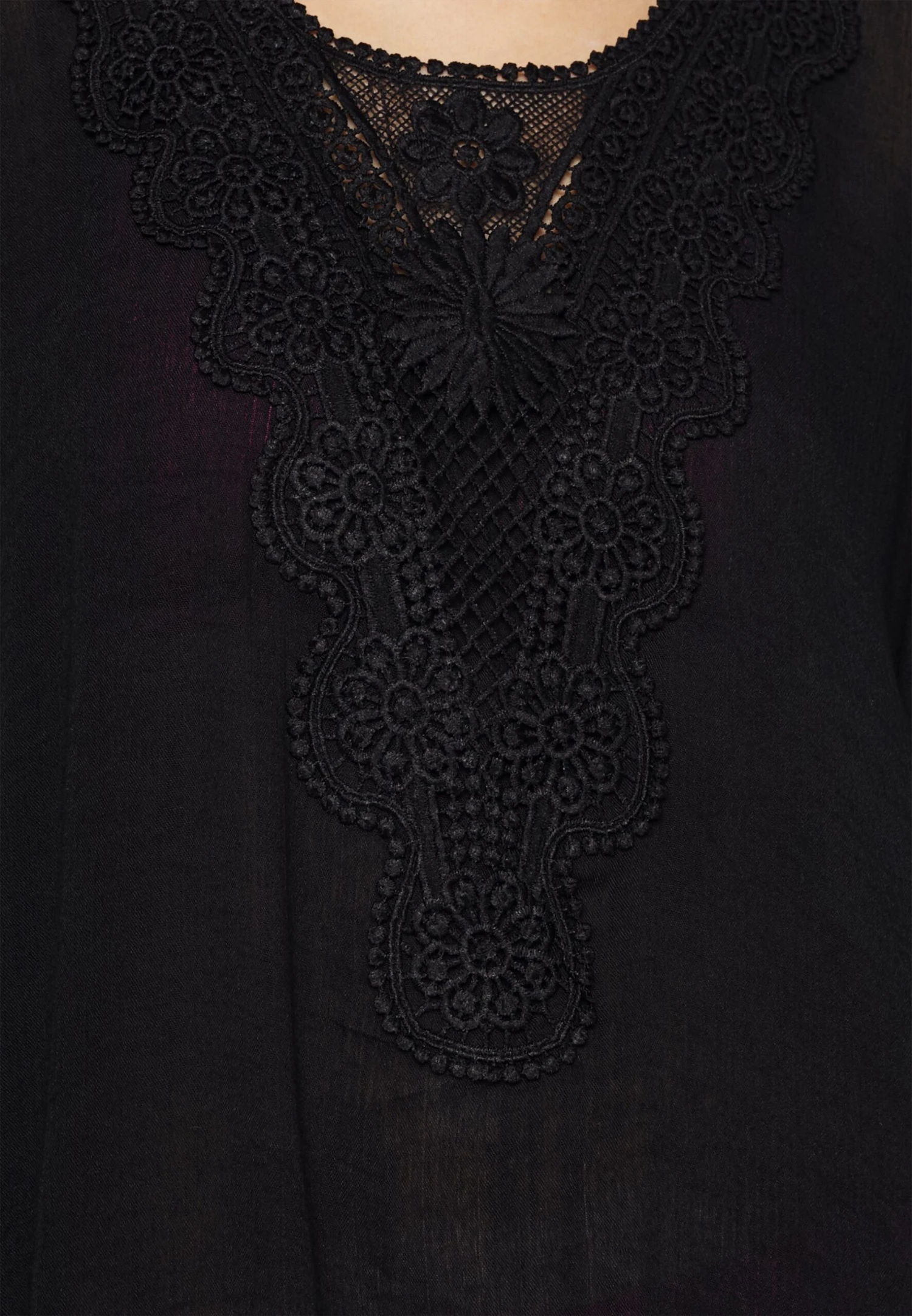 Anna Field Beach Accessory - Black 7 Anna Field Beach Accessory - Black - Image 5