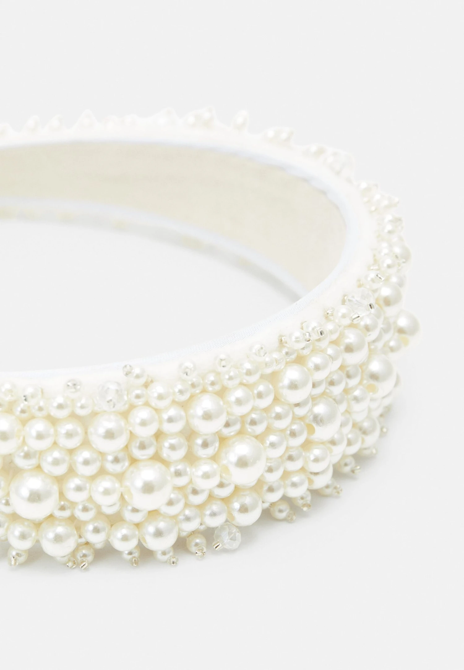 Anna Field Hair Styling Accessory -White 5 Anna Field Hair Styling Accessory -White - Image 3