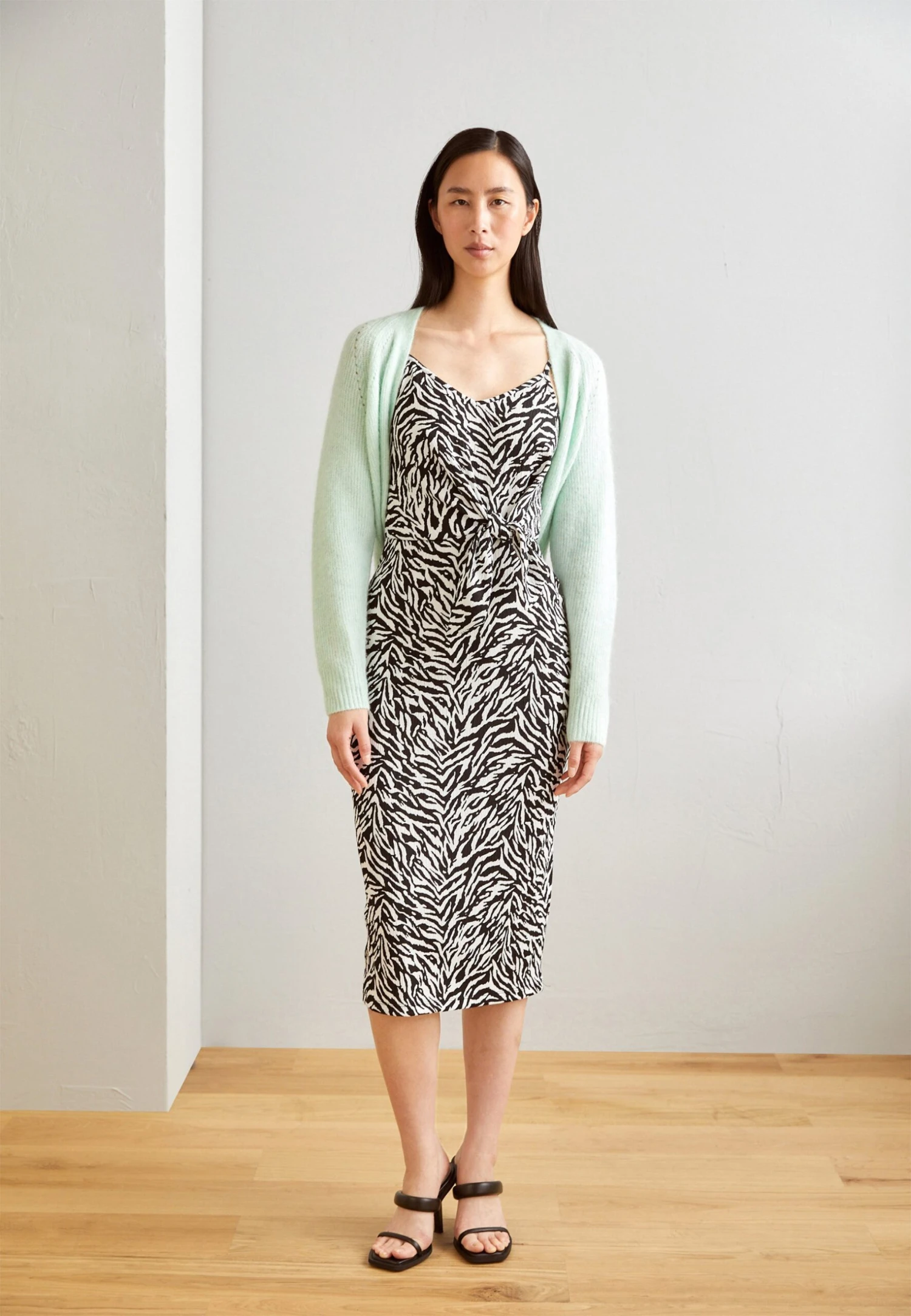 Anna Field Day Dress - Black/White 3 Anna Field Day Dress - Black/White