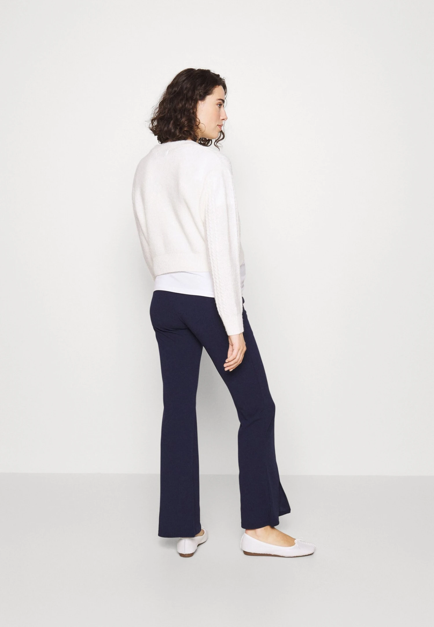 Maternity Business Flare - Tracksuit Bottoms - Dark Blue 5 Maternity Business Flare - Tracksuit Bottoms - Dark Blue - Image 3