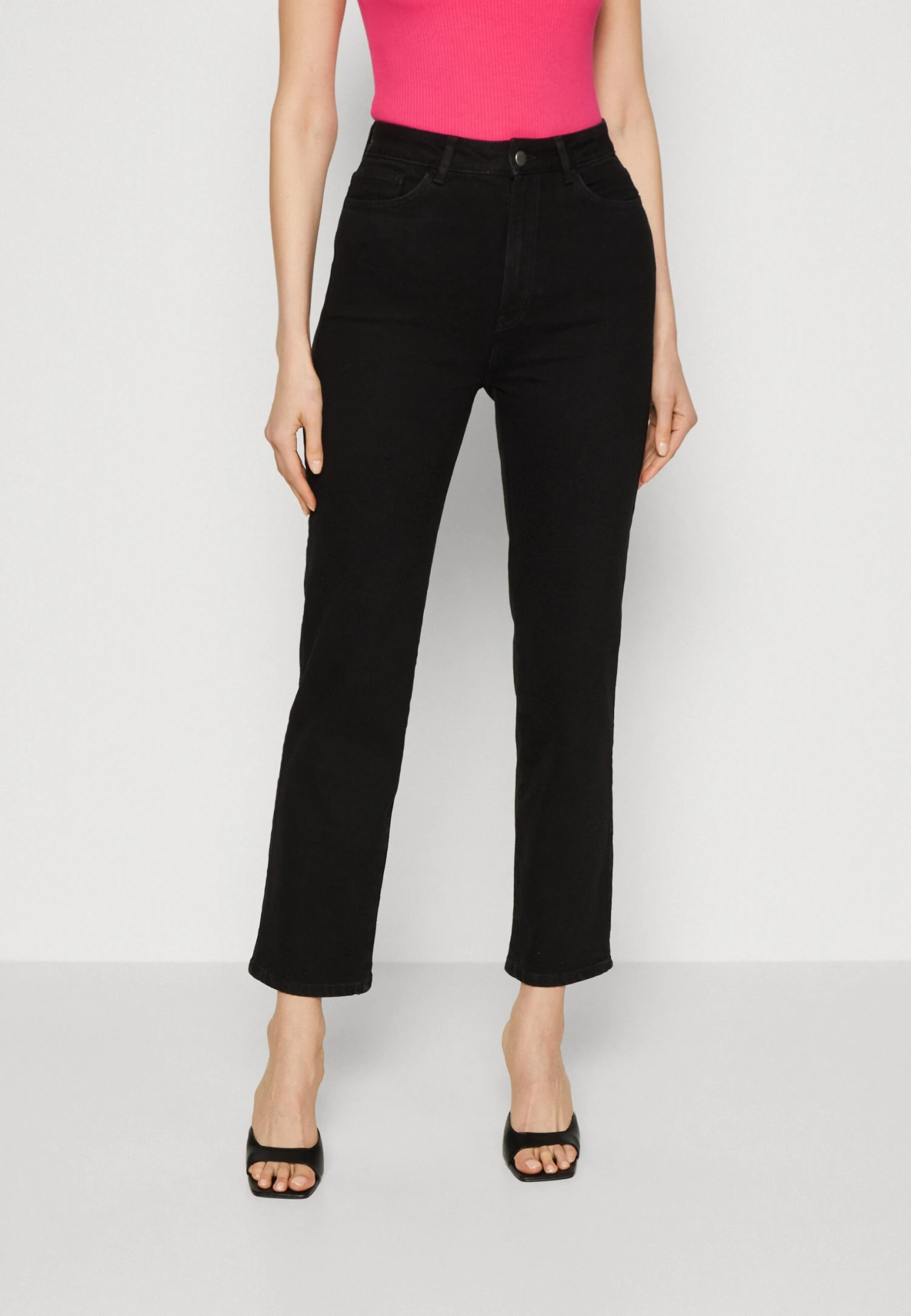 Anna Field Straight Leg Jeans - Black Denim 3 Anna Field Straight Leg Jeans - Black Denim