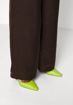 Anna Field Trousers - Brown 13 Anna Field Trousers - Brown -Anna Field dd601afa0c7f4bbcb8c850c092f69e91