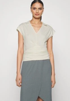 Anna Field Wrap Blouse- Blouse - Offwhite 15 Anna Field Wrap Blouse- Blouse - Offwhite -Anna Field e32e10cda0cc4b0aac7db79e529dcd11