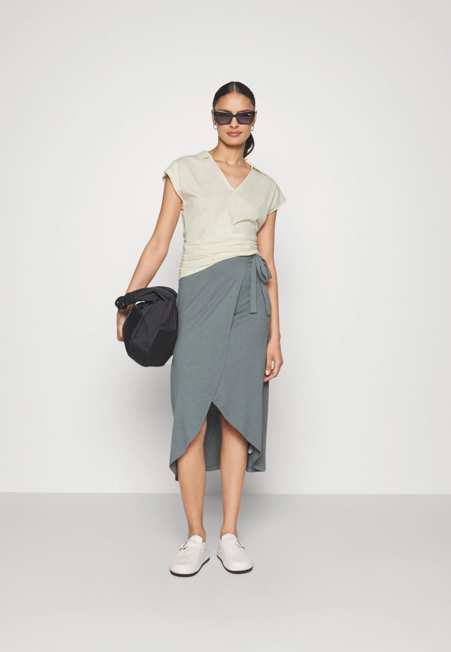 Anna Field Wrap Blouse- Blouse - Offwhite 4 Anna Field Wrap Blouse- Blouse - Offwhite - Image 2