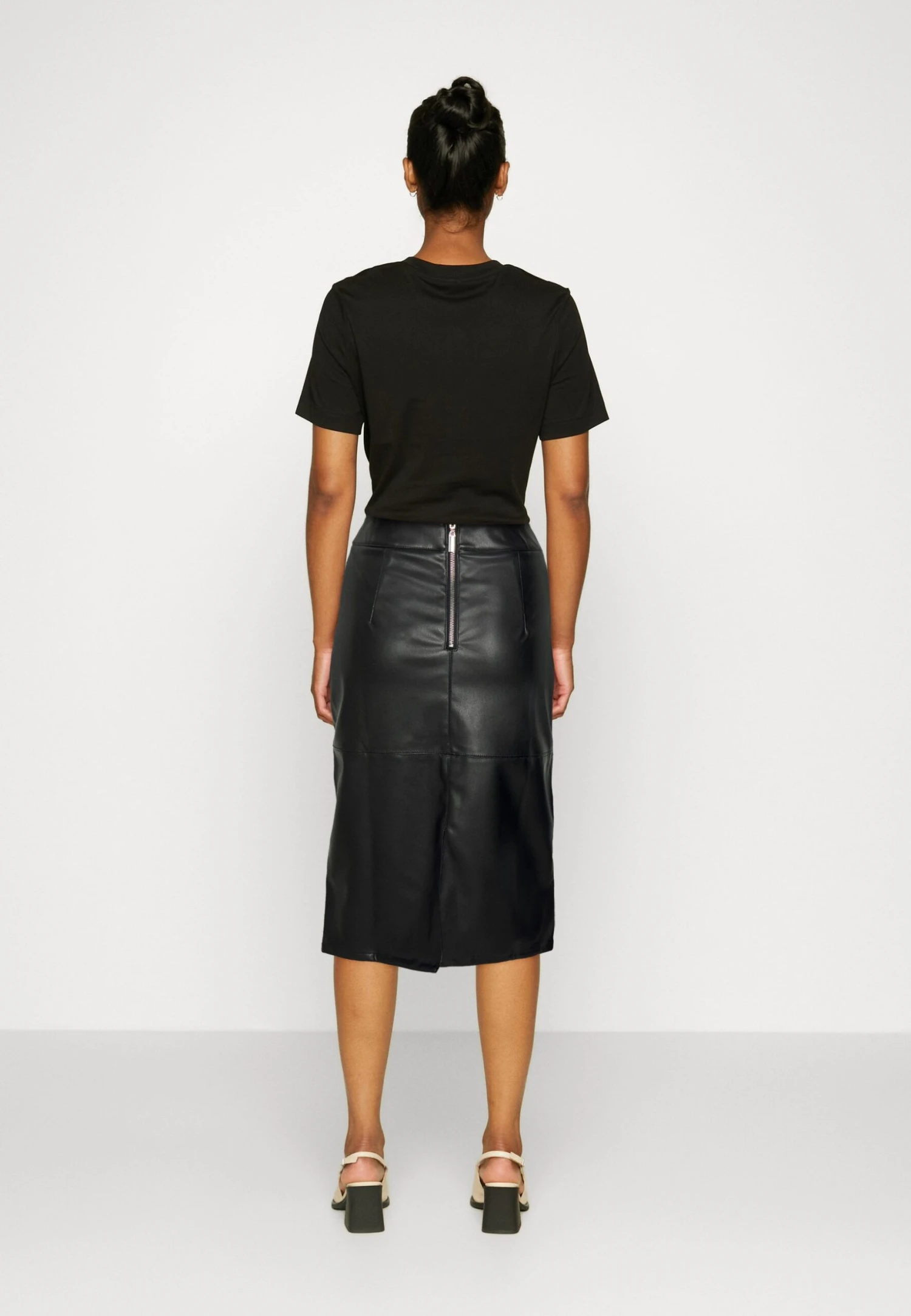 Anna Field Pencil Skirt - Black 5 Anna Field Pencil Skirt - Black - Image 3