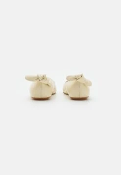 Anna Field Leather - Ballet Pumps - Off White 11 Anna Field Leather - Ballet Pumps - Off White -Anna Field ea25893fb4104f58a4533a759827c537