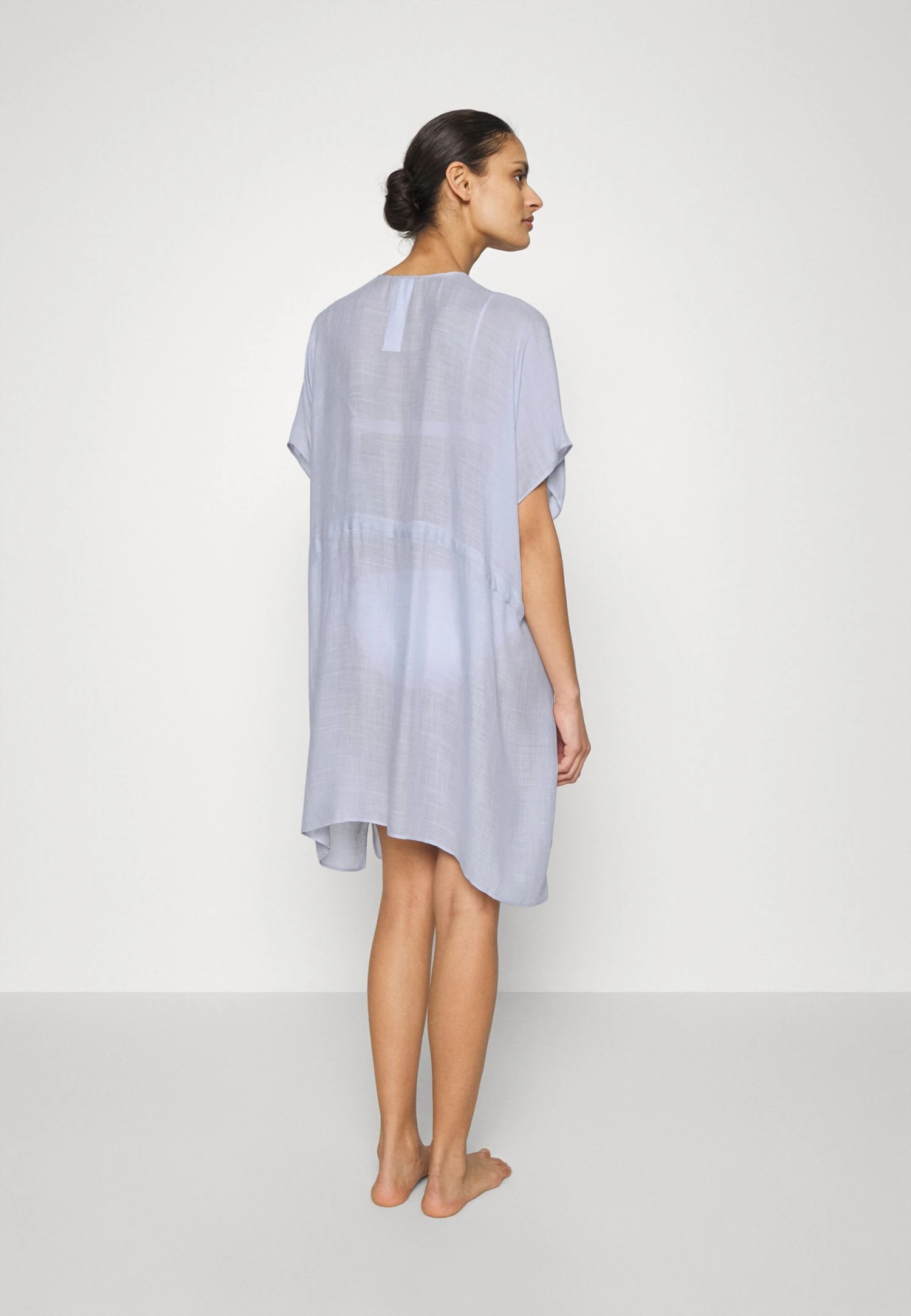 Anna Field Printed Short Kimono / 606 - Khaki_003 - Off-White - Beach Accessory - 502 - Blue 5 Anna Field Printed Short Kimono / 606 - Khaki_003 - Off-White - Beach Accessory - 502 - Blue - Image 3