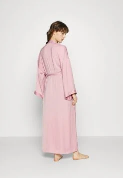 Anna Field Bridal Dressing Gown - Dressing Gown - Pink 10 Anna Field Bridal Dressing Gown - Dressing Gown - Pink -Anna Field ec1e0c7cdc5c48b1919d070c00e5ff2a