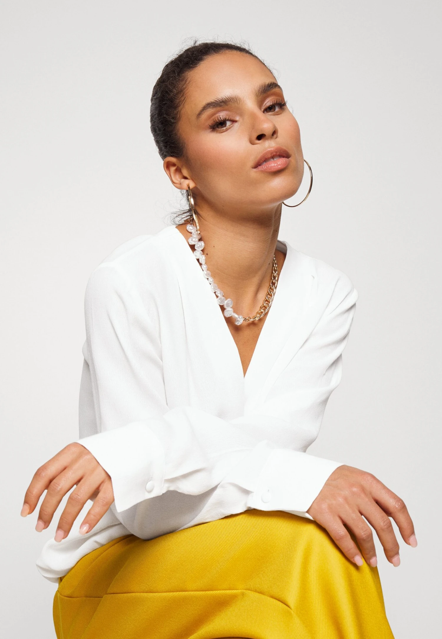 Blouse -Off-White 6 Blouse -Off-White - Image 4