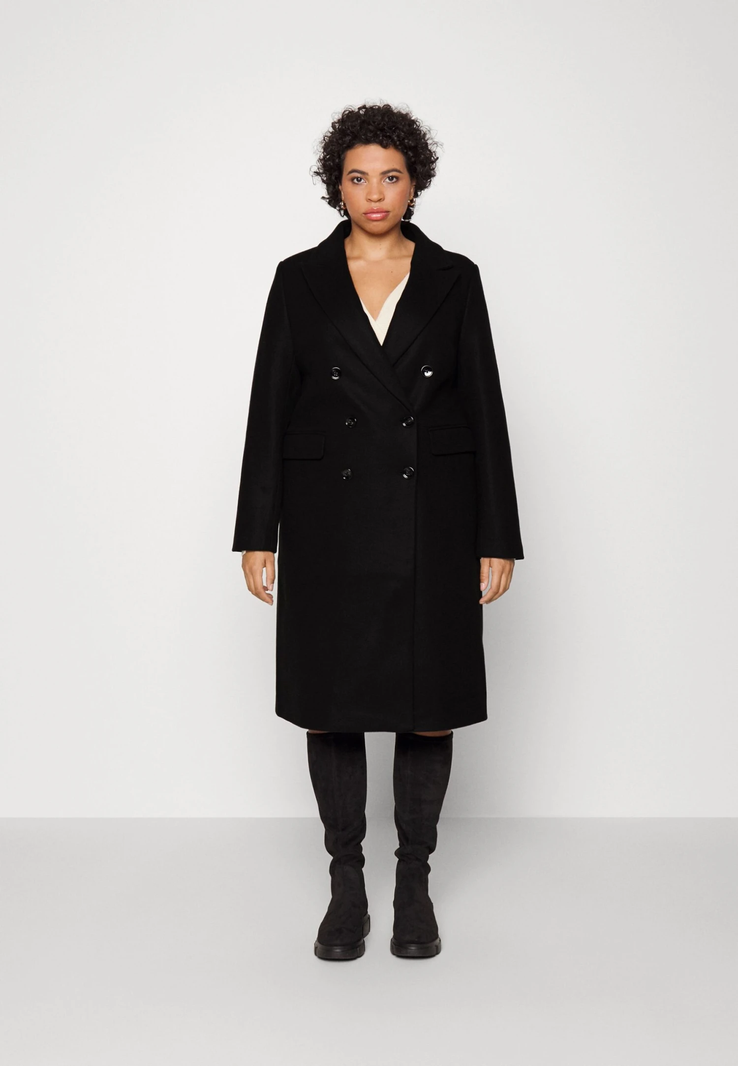 Classic Coat - Black 3 Classic Coat - Black