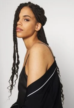 Anna Field Amanda Satin Dressing Gown - Dressing Gown - Black -Anna Field eed1478cfddd45b9a2232895a3abc79a