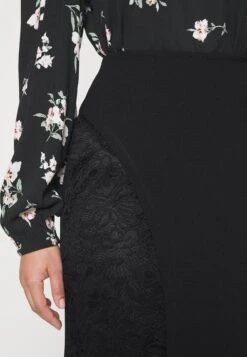 Panel Asymmetric - Mini Skirt 11 Panel Asymmetric - Mini Skirt -Anna Field ef5785e4b90142c39fc5864c37828dea