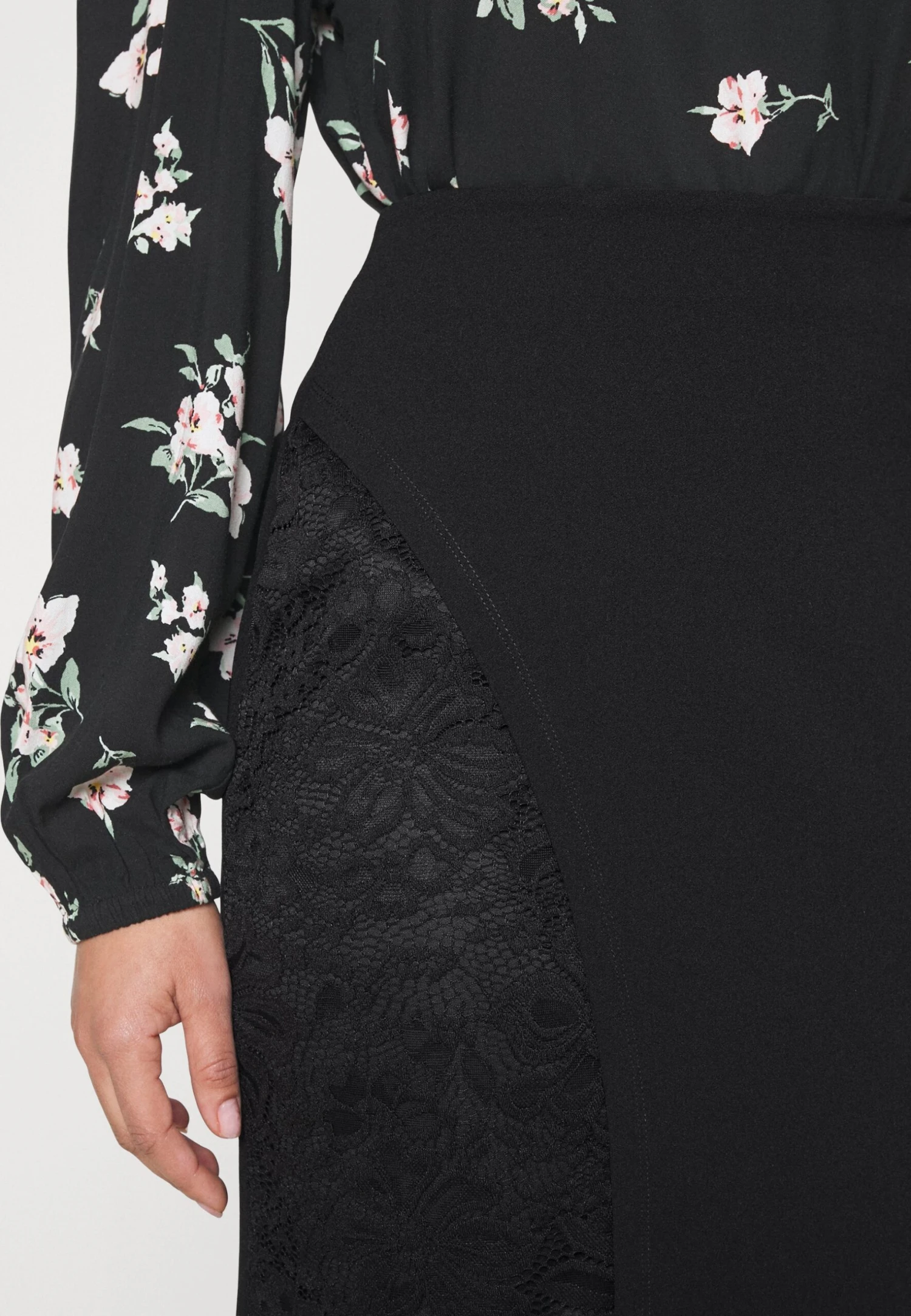 Panel Asymmetric - Mini Skirt 7 Panel Asymmetric - Mini Skirt - Image 5