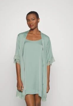 Anna Field Nightie - Green -Anna Field f8fe8b40b83b4ebd981c73172b1b7d65