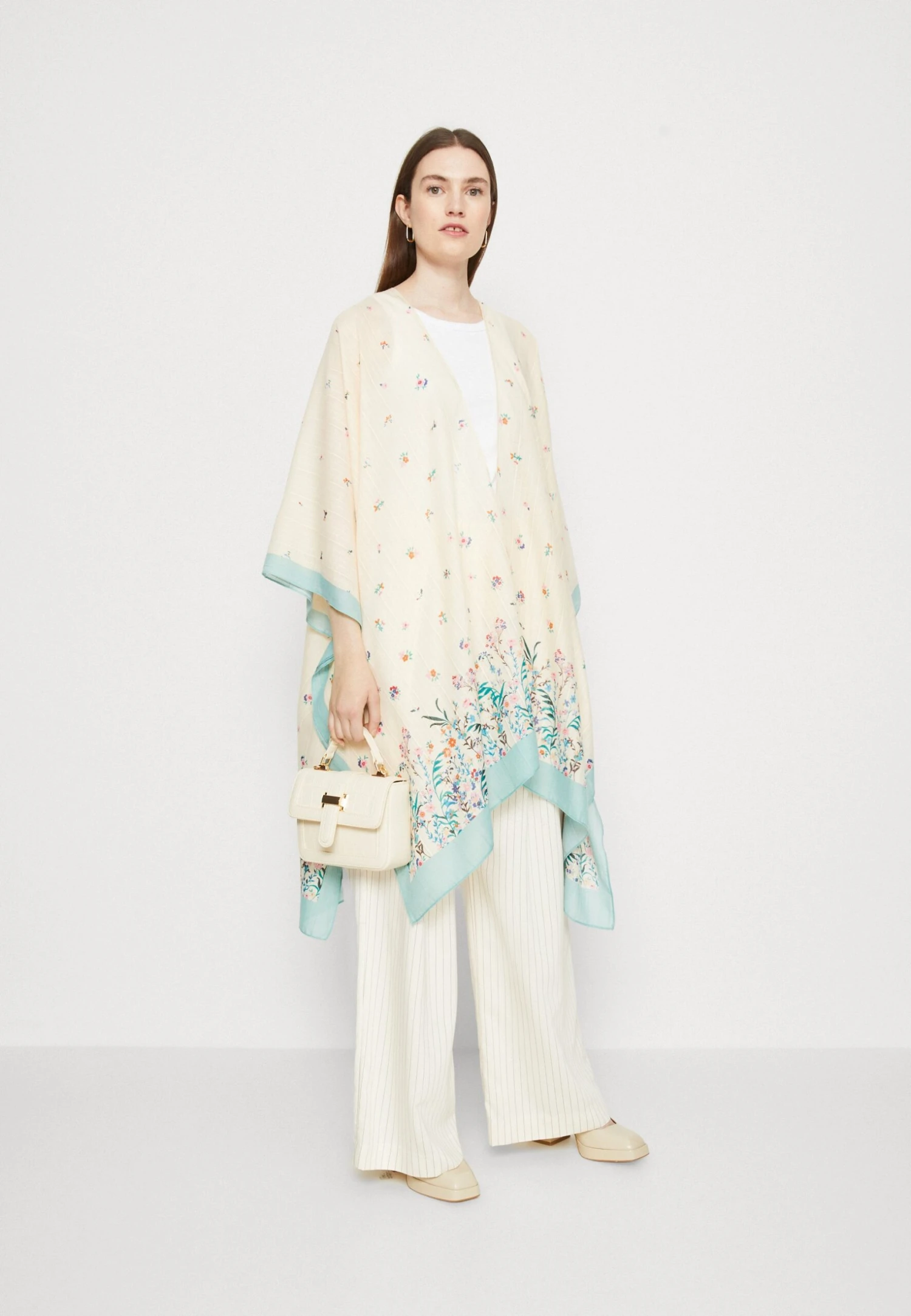 Anna Field Cape - Yellow 4 Anna Field Cape - Yellow - Image 2