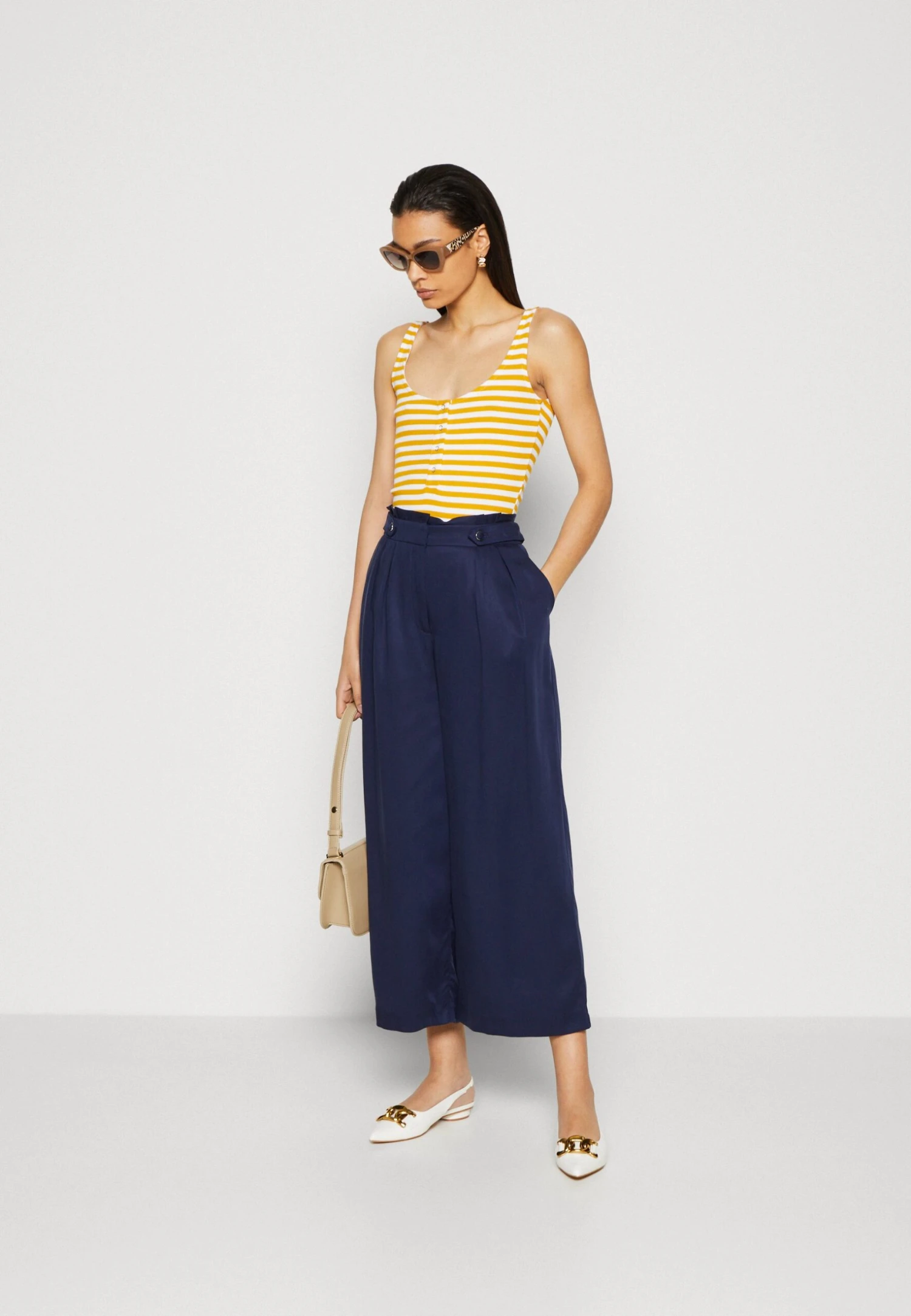 Anna Field Top - White/Yellow 4 Anna Field Top - White/Yellow - Image 2